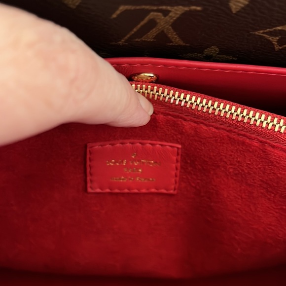 Louis Vuitton Double V Bag & Double V Wallet Bundle - Picture 7 of 16